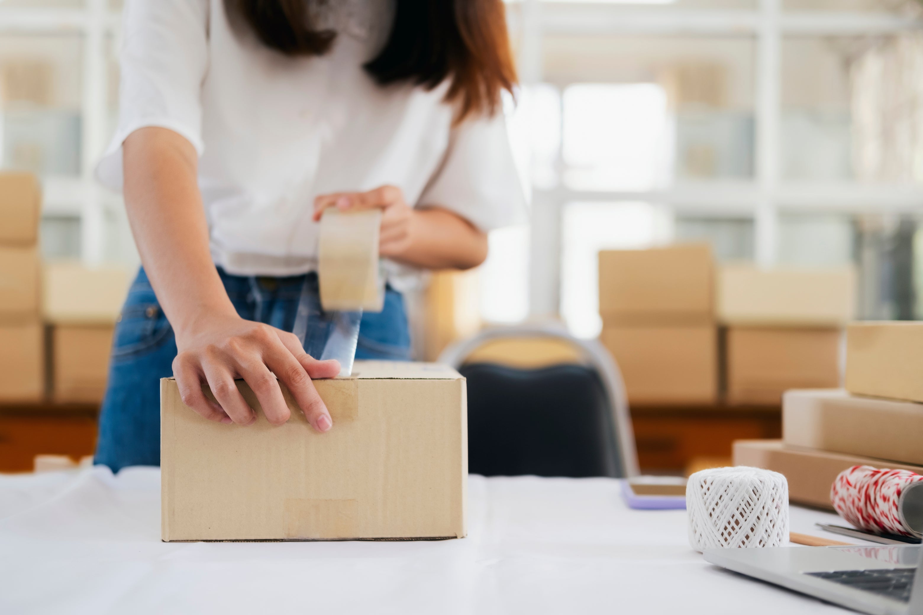 Express Fast Delivery to Doorstep Urgent Order Fulfilment Next Day Delivery Shipping